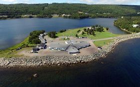 The Cove Motel & Restaurant